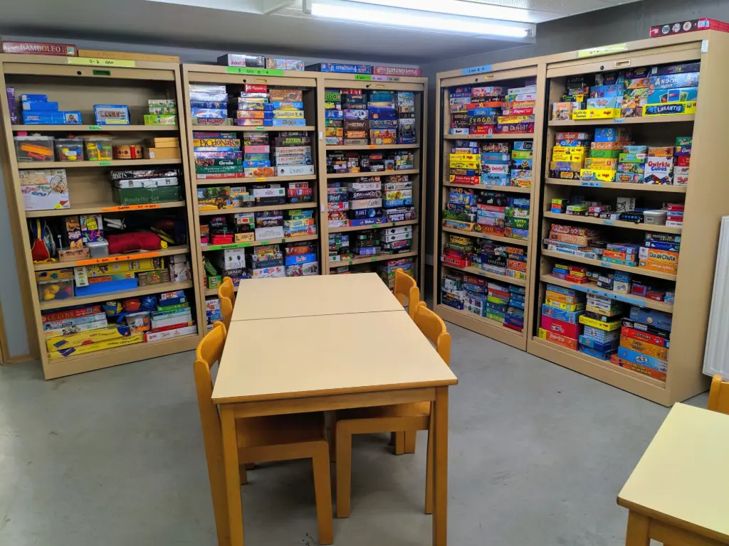 LUDOTHÈQUE PUBLIQUE DE LOUVAIN-LA-NEUVE